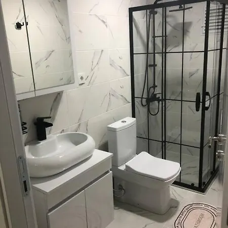 Ultra Lux Beside Metro And Sabiha Gokcen Airport Стамбул